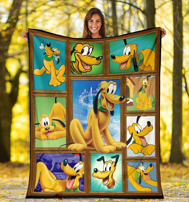 Cute Pluto Fleece Blanket For Fan Gift Idea 1 - PerfectIvy