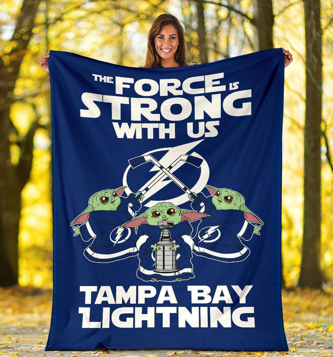 Tampa Bay Lightning Baby Yoda Fleece Blanket The Force Strong 1 - PerfectIvy