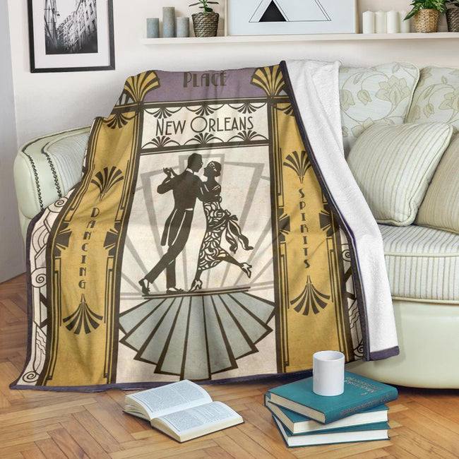 Tiana's Place New Orleans Tiana Princess Fleece Blanket 1 - PerfectIvy