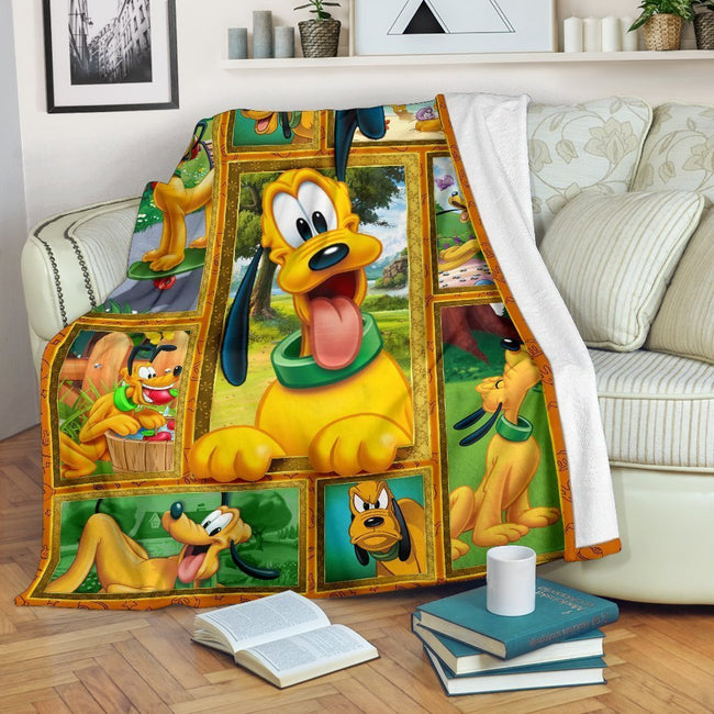 Funny Pluto Fleece Blanket Gift Idea 1 - PerfectIvy